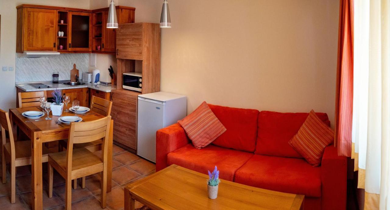 Two Bedroom Apartments In Murphys Lodge Bansko Eksteriør billede
