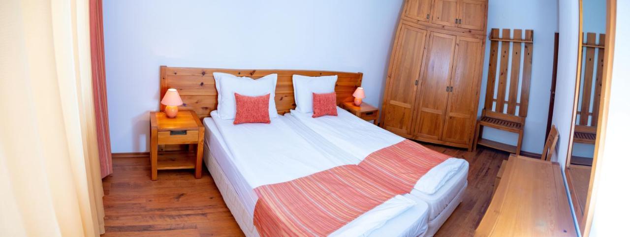 Two Bedroom Apartments In Murphys Lodge Bansko Eksteriør billede